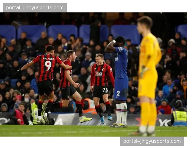 PGMOL发布月度报告：三月英超VAR平均介入检查时间缩短至45秒