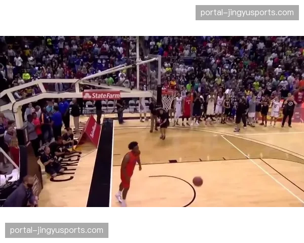 NCAA顶尖名校引入NBA“动态进攻”概念,改造传统大学战术体系